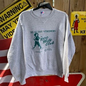 Vintage 80s-90s Sweatshirt Size XL fits like a Large